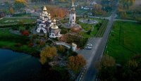 Полет на самолете над Букинским каньоном